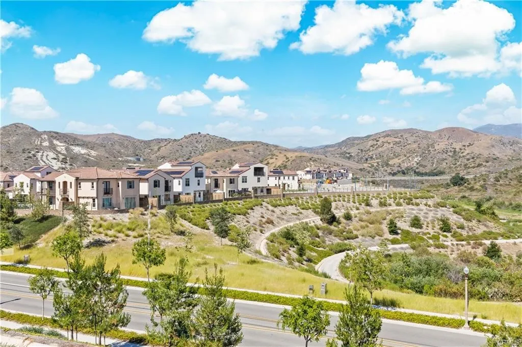 Additional image 79 of 130 mossvine, Irvine, CA 92618