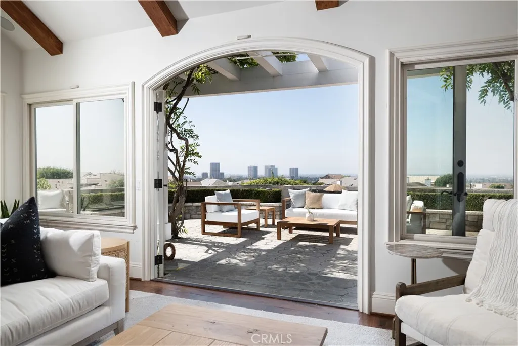 Additional image 68 of 2001 Yacht Resolute, Newport Beach, CA 92660