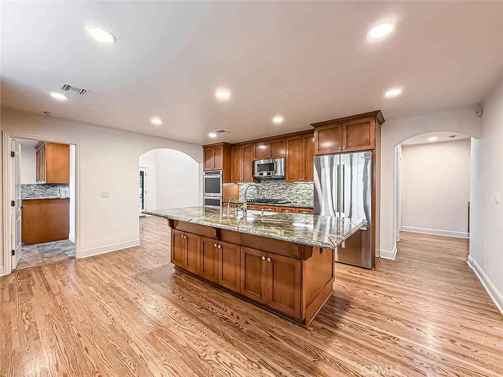 Additional image 16 of 15452 Varden, Sherman Oaks, CA 91403