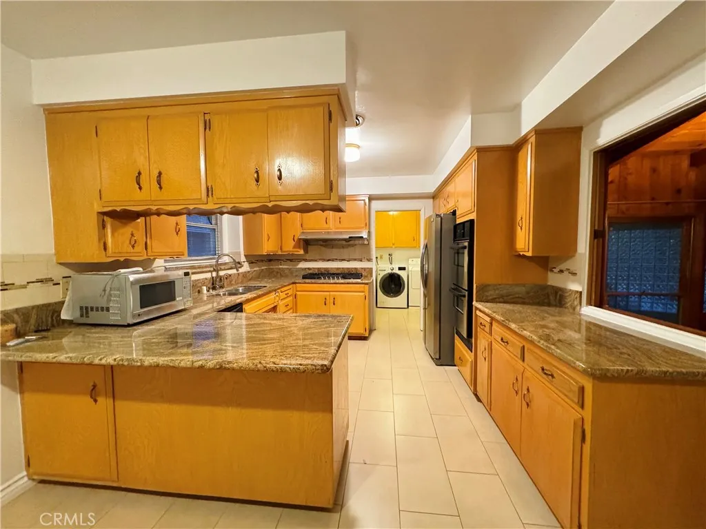 Additional image 46 of 15909 Vincennes Street, North Hills, CA 91343