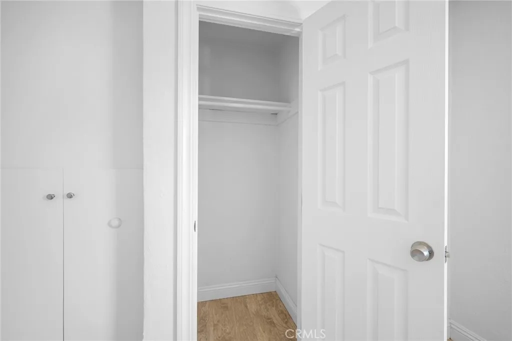 Additional image 38 of 2526 Foothill Boulevard Unit 1/2, La Crescenta, CA 91214