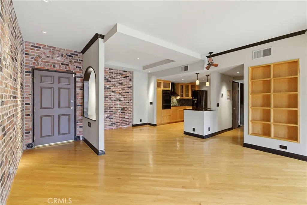 Additional image 25 of 14960 Dickens Street Unit 303, Sherman Oaks, CA 91403