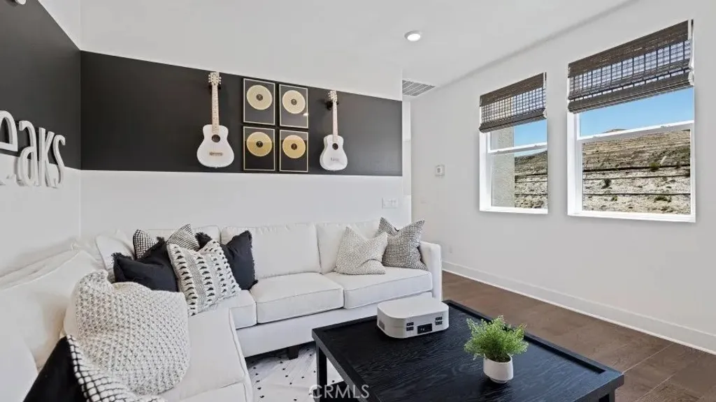 Additional image 7 of 27213 Tamarack Lane, Valencia, CA 91381