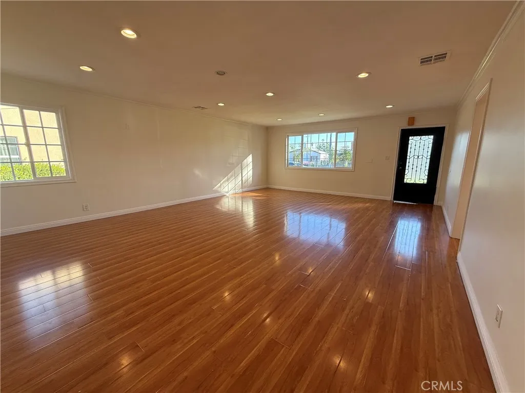 Additional image 4 of 11055 Califa, North Hollywood, CA 91601