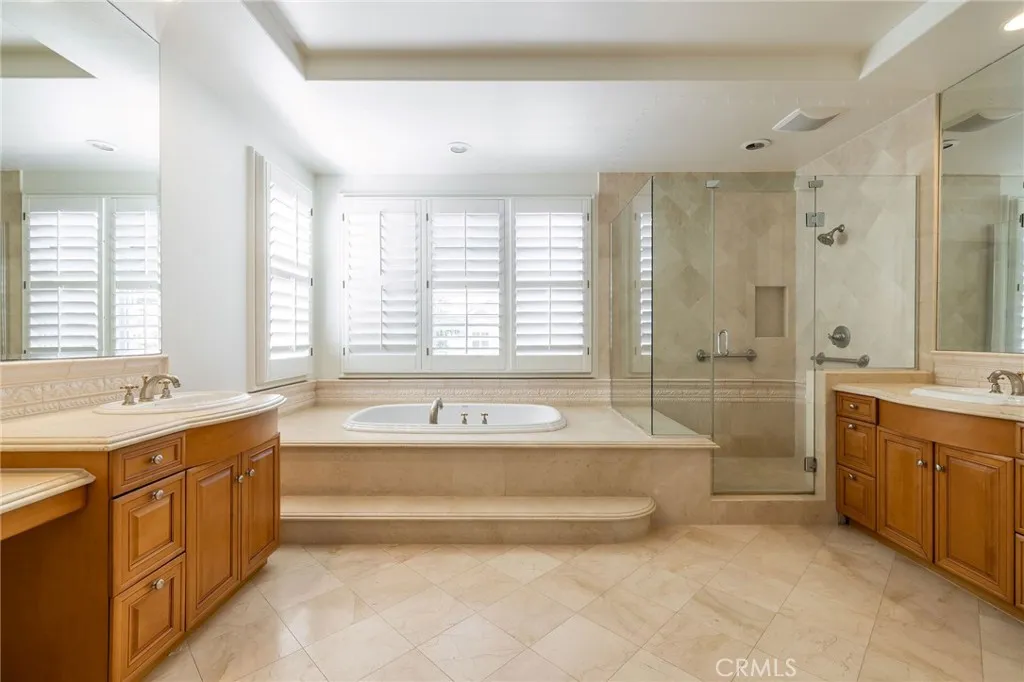 Additional image 11 of 17 Colonial Drive, Newport Beach, CA 92660