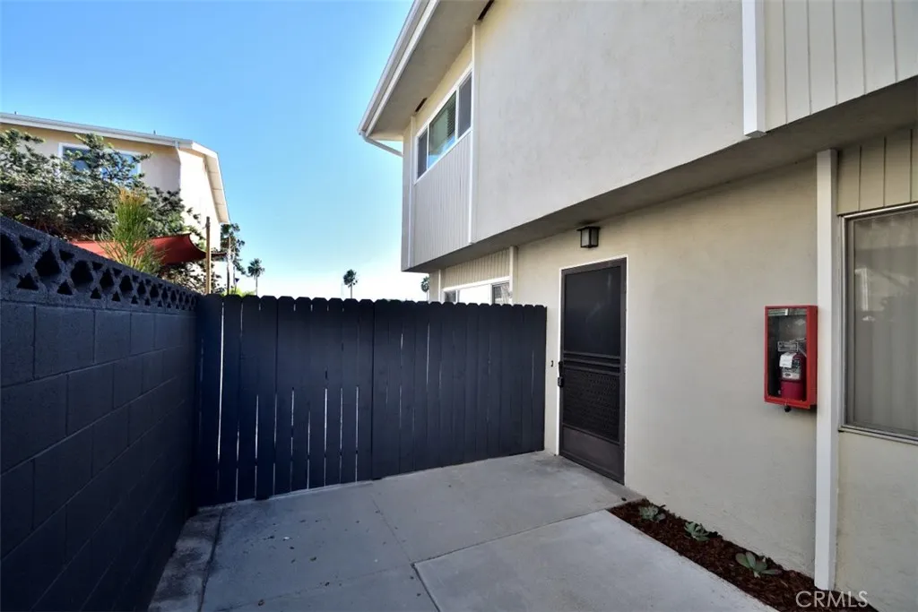 Additional image 3 of 2618 Mathews Ave Unit C, Redondo Beach, CA 90278