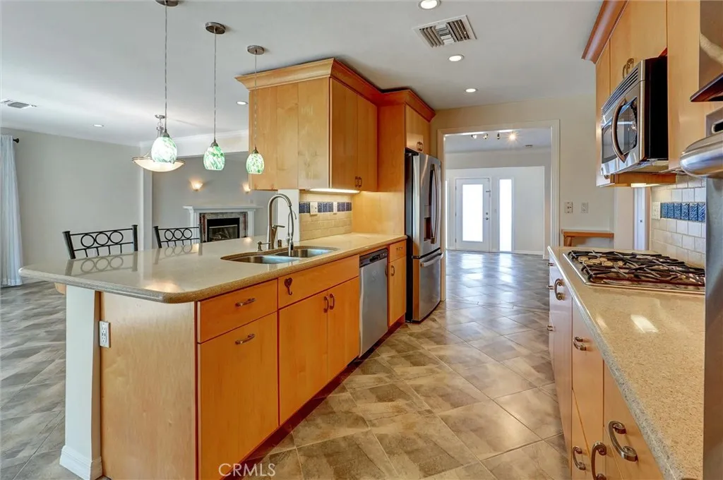 Additional image 14 of 17068 Celtic St, Granada Hills, CA 91344