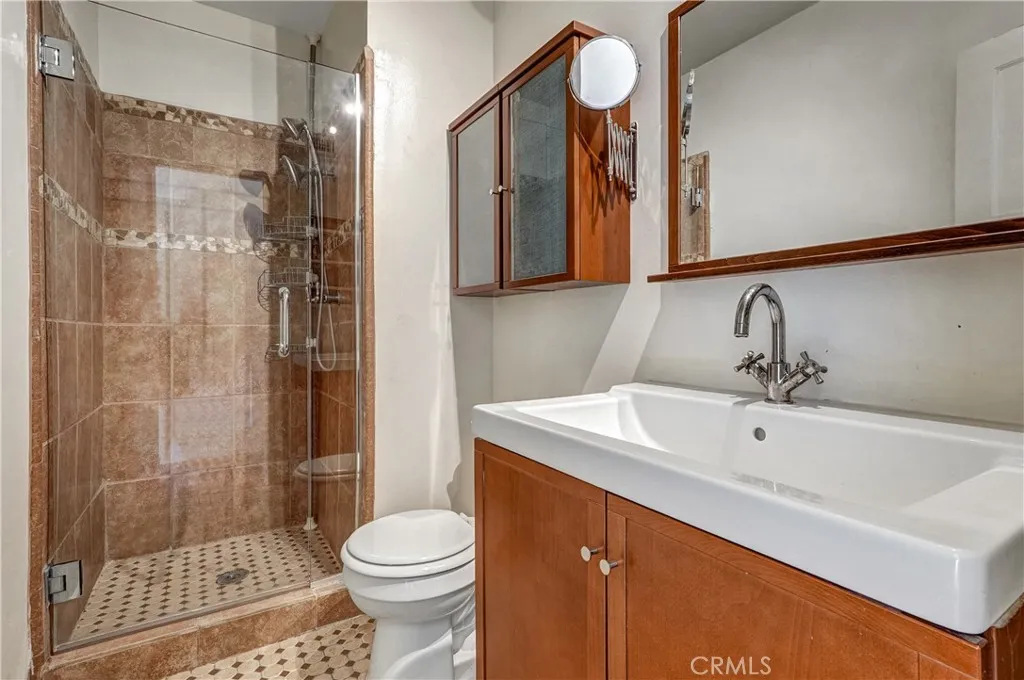 Additional image 18 of 1711 Grismer Ave, Burbank, CA 91504