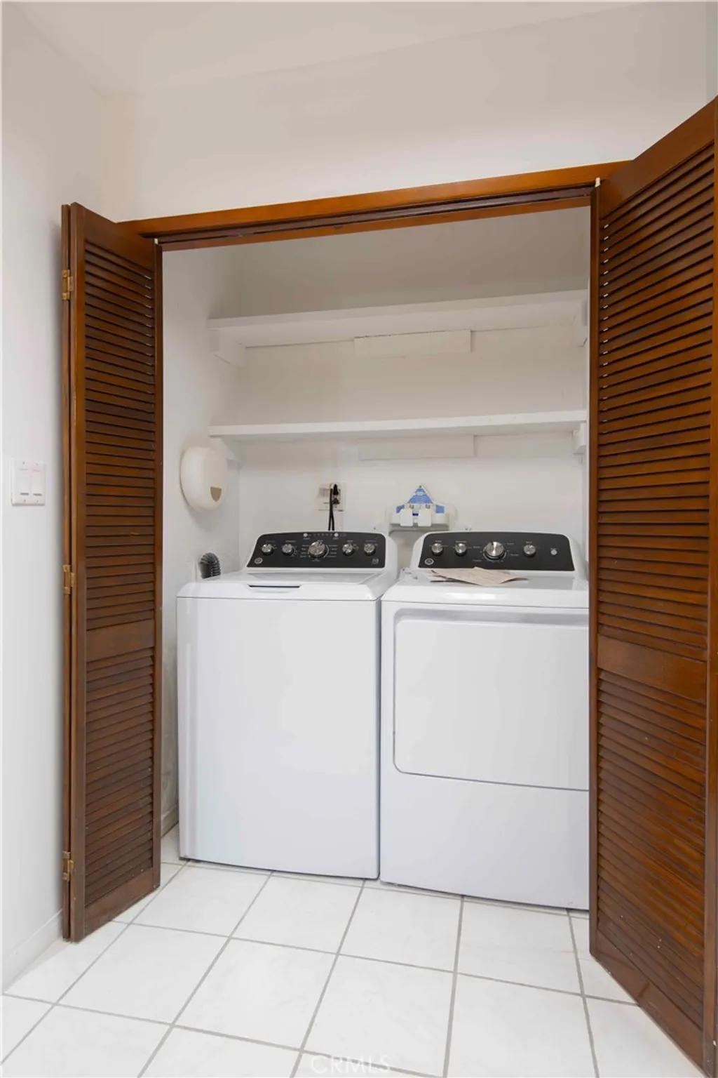 Additional image 11 of 6417 White Oak Ave, Reseda, CA 91335