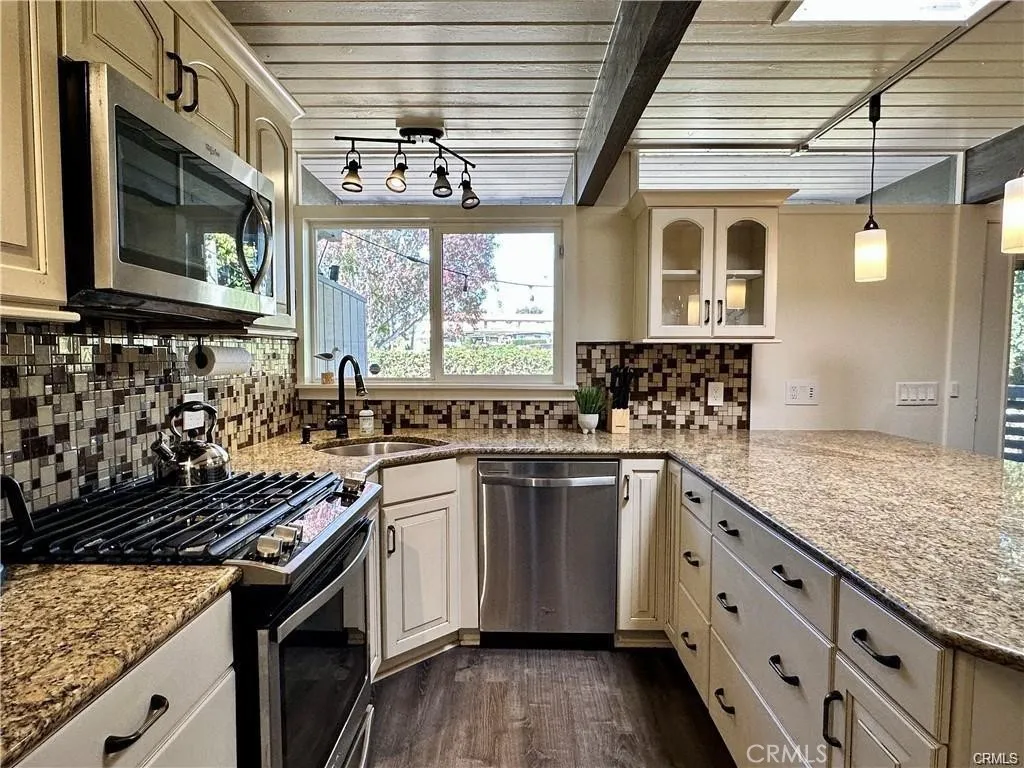 Additional image 10 of 214 Del Gado Road, San Clemente, CA 92672