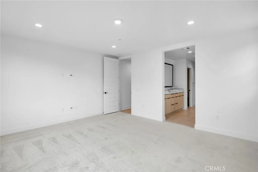 Additional image 27 of 128 Creation, Irvine, CA 92618