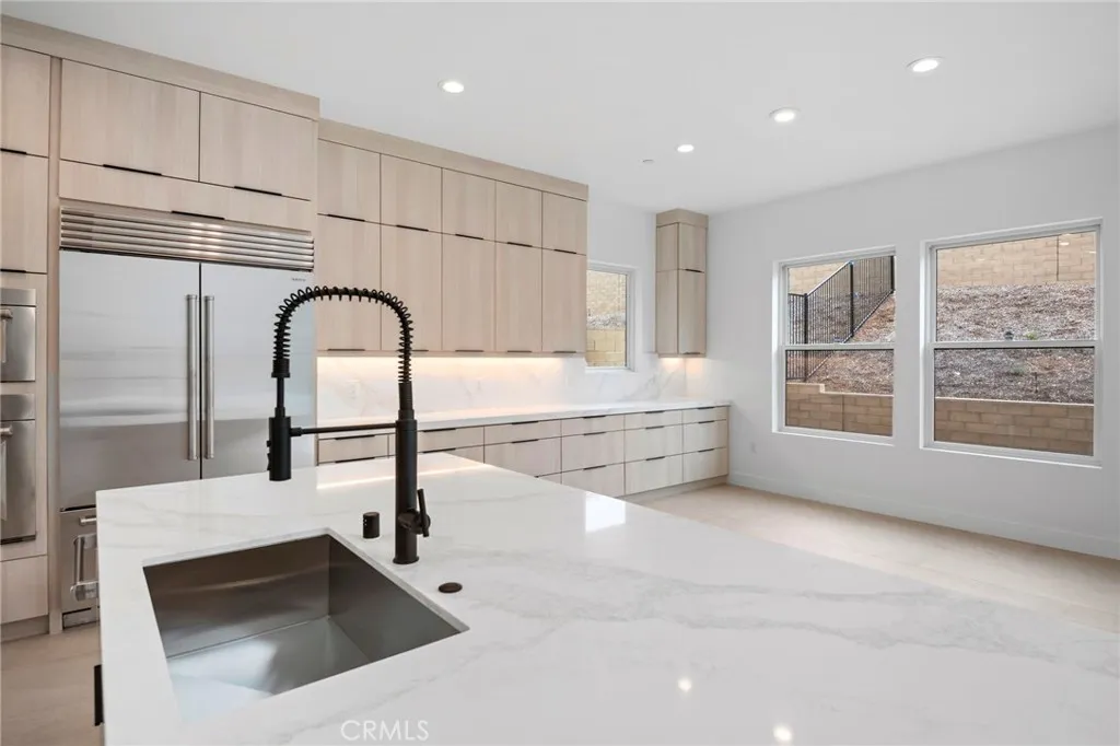 Additional image 16 of 128 Creation, Irvine, CA 92618