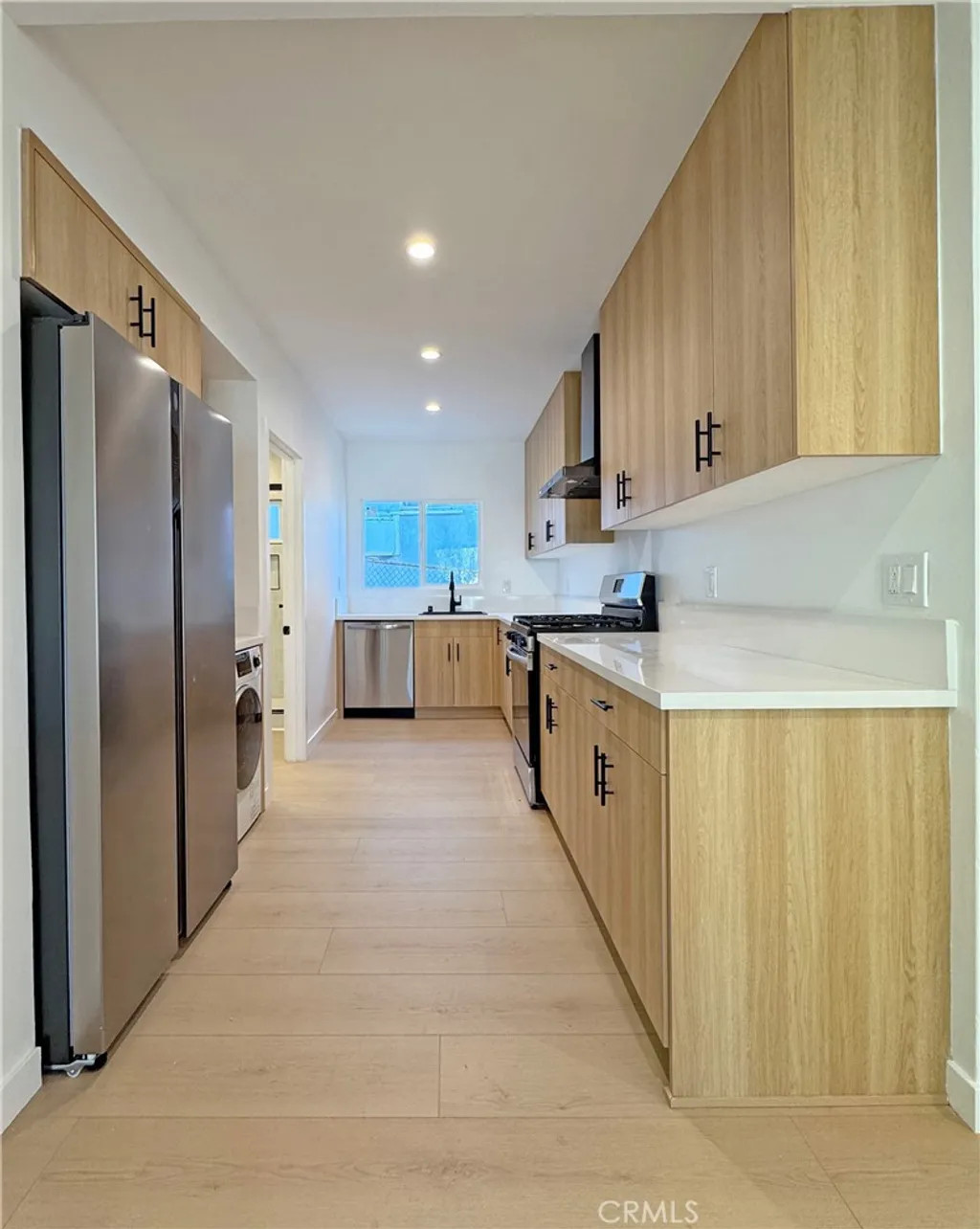 Additional image 6 of 800 Rosemont Avenue, Los Angeles, CA 90026