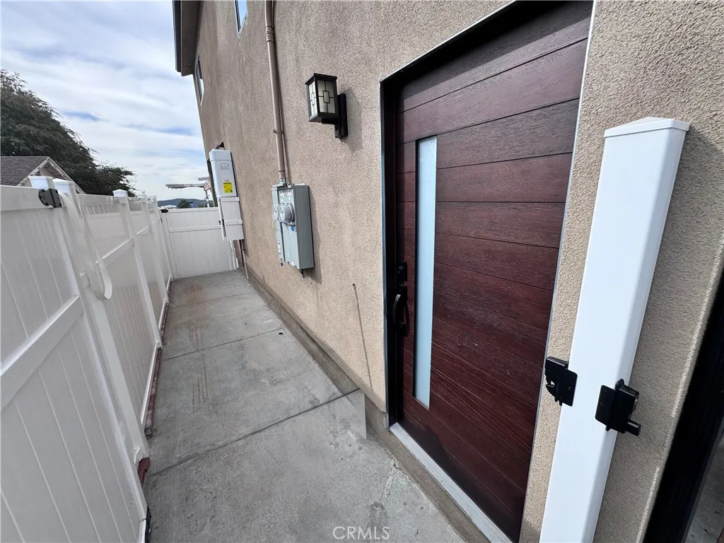 Property image for 10787 Las lunitas Avenue, Tujunga, CA 91042