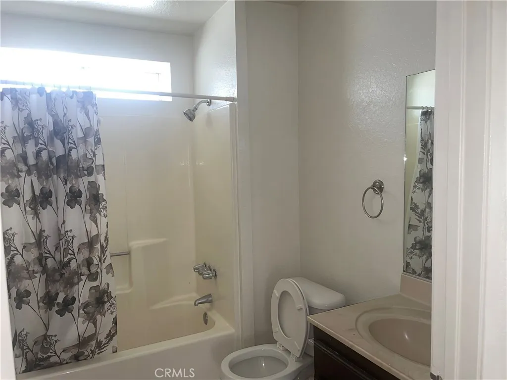 Additional image 11 of 15398 Bear Valley Road, Victorville, CA 92395