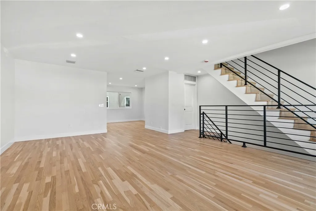 Additional image 99 of 552 Hahn Ave, Glendale, CA 91203