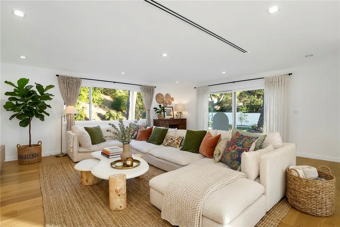 Additional image 53 of 9742 Farralone, Chatsworth, CA 91311