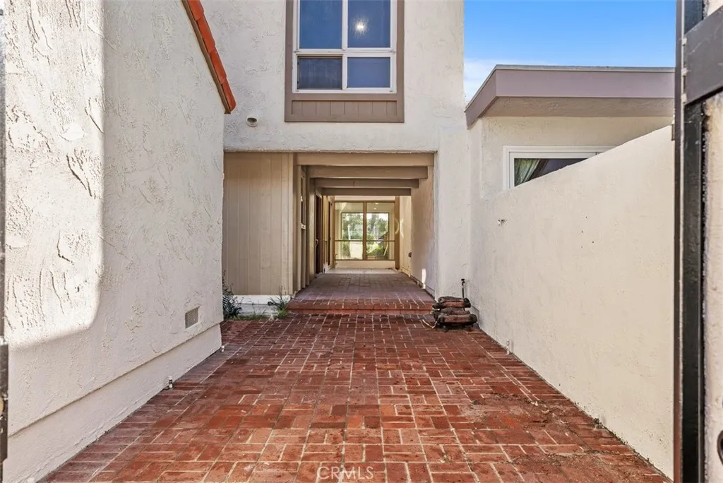 Additional image 43 of 54 Oak Tree Lane, Irvine, CA 92612