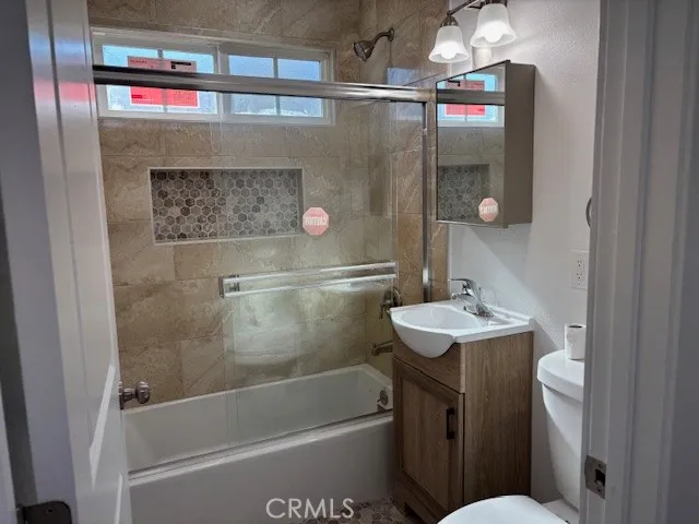 Additional image 18 of 8430 Barnsley, Los Angeles, CA 90045