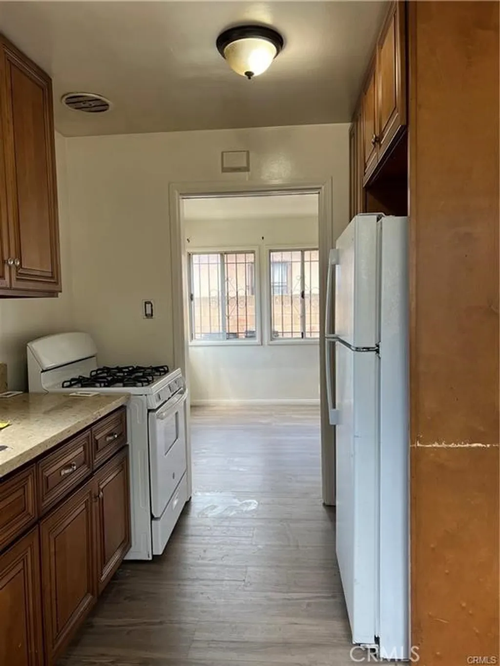 Additional image 7 of 8813 Hoover St, Los Angeles, CA 90044