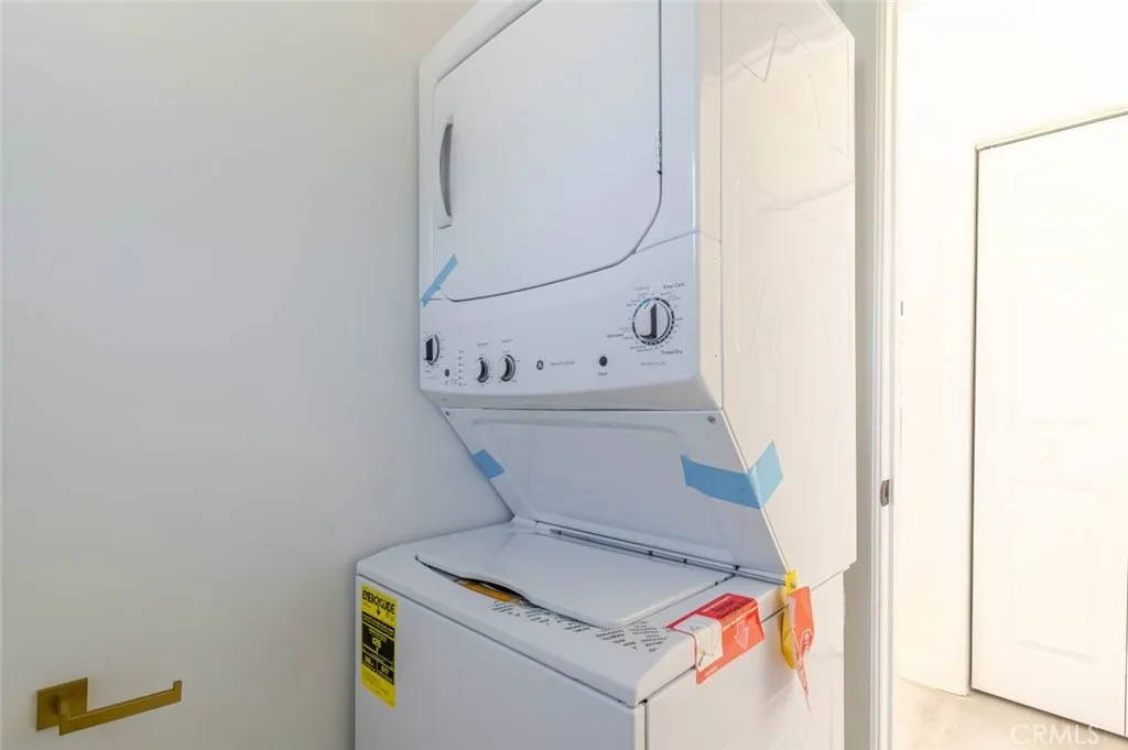 Additional image 16 of 17426 Roscoe Boulevard, Northridge, CA 91325