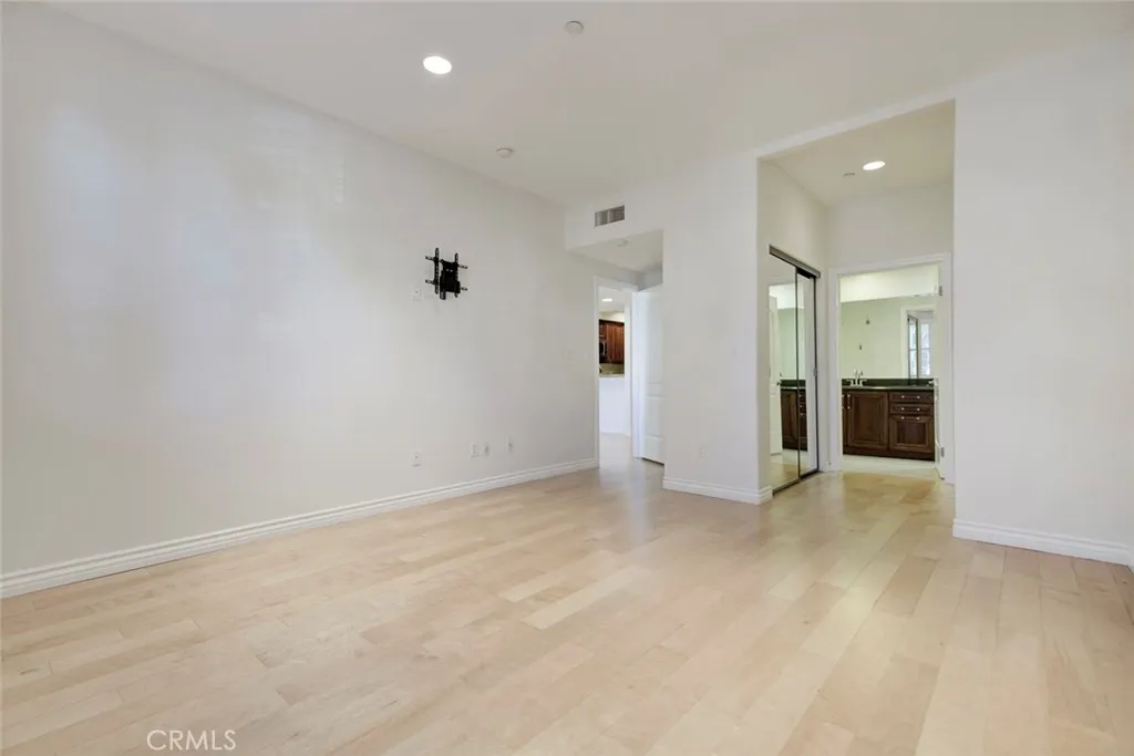 Additional image 47 of 556 E Palm Avenue Unit 102, Burbank, CA 91501