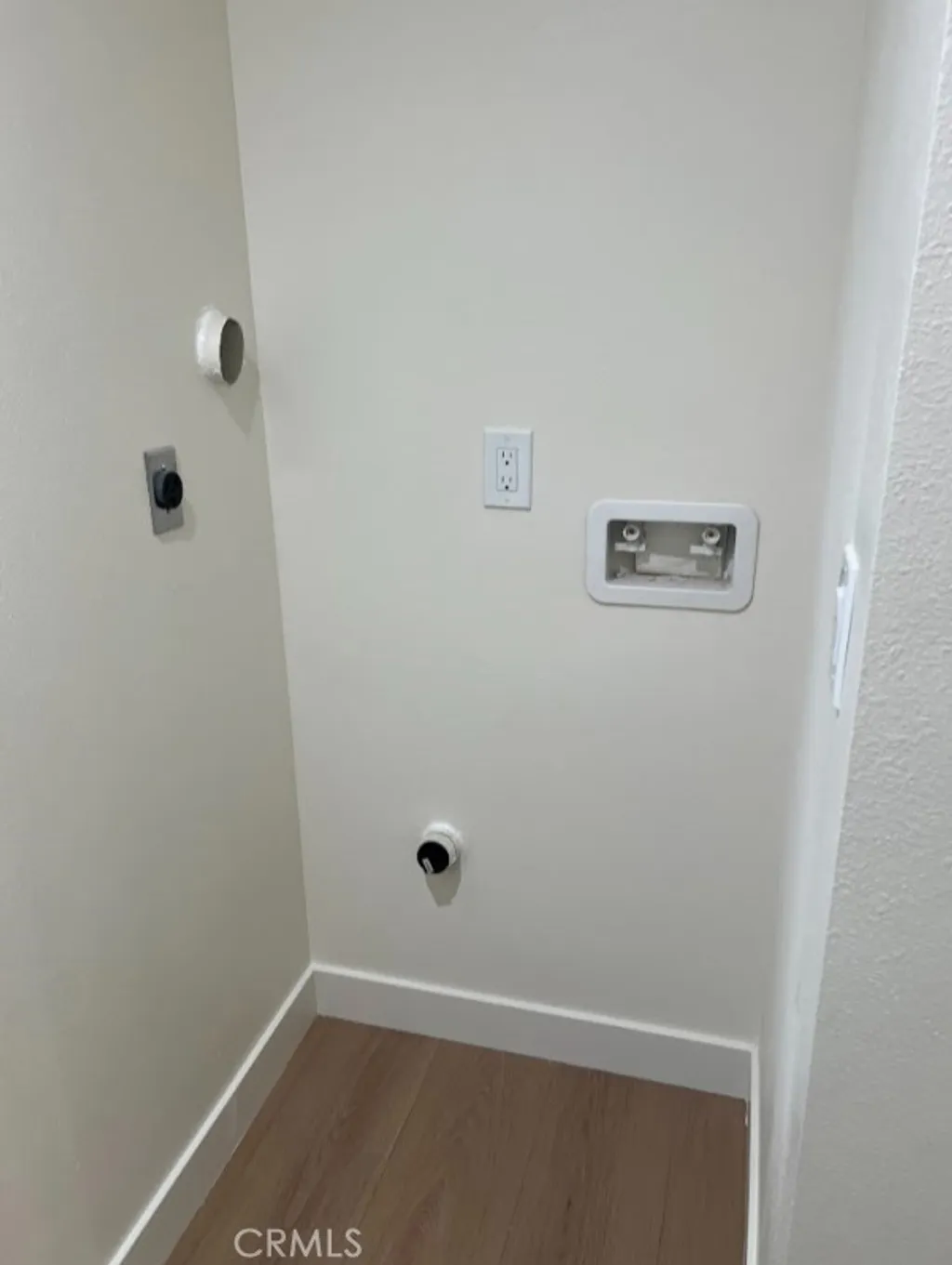 Additional image 19 of 409 E 99th Street, Los Angeles, CA 90003