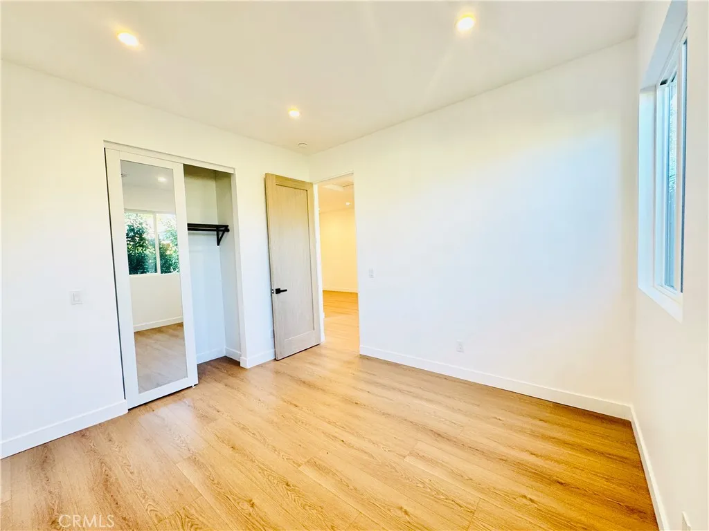 Additional image 14 of 6858 Aura Avenue, Reseda, CA 91335