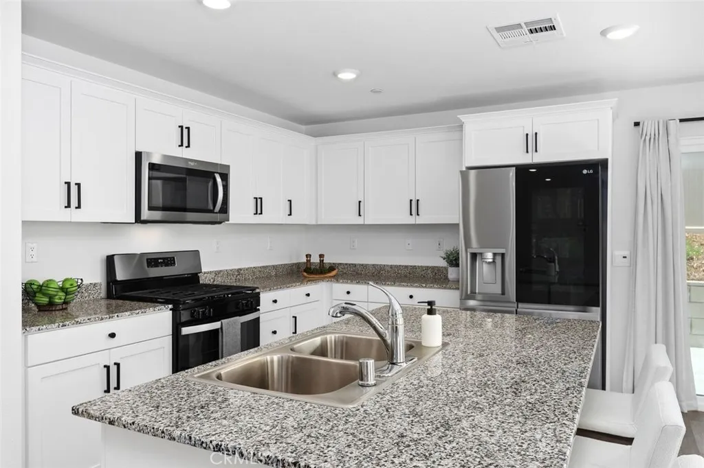 Additional image 13 of 28876 Camaro Dr, Winchester, CA 92596