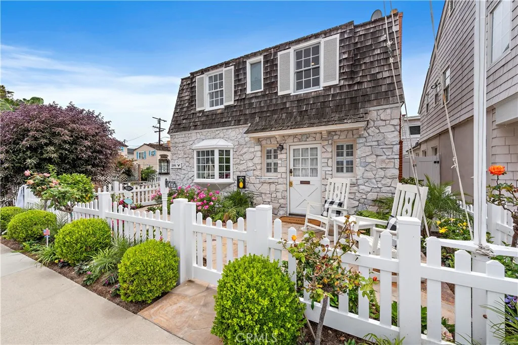 Additional image 55 of 224 Amethyst Ave, Newport Beach, CA 92662