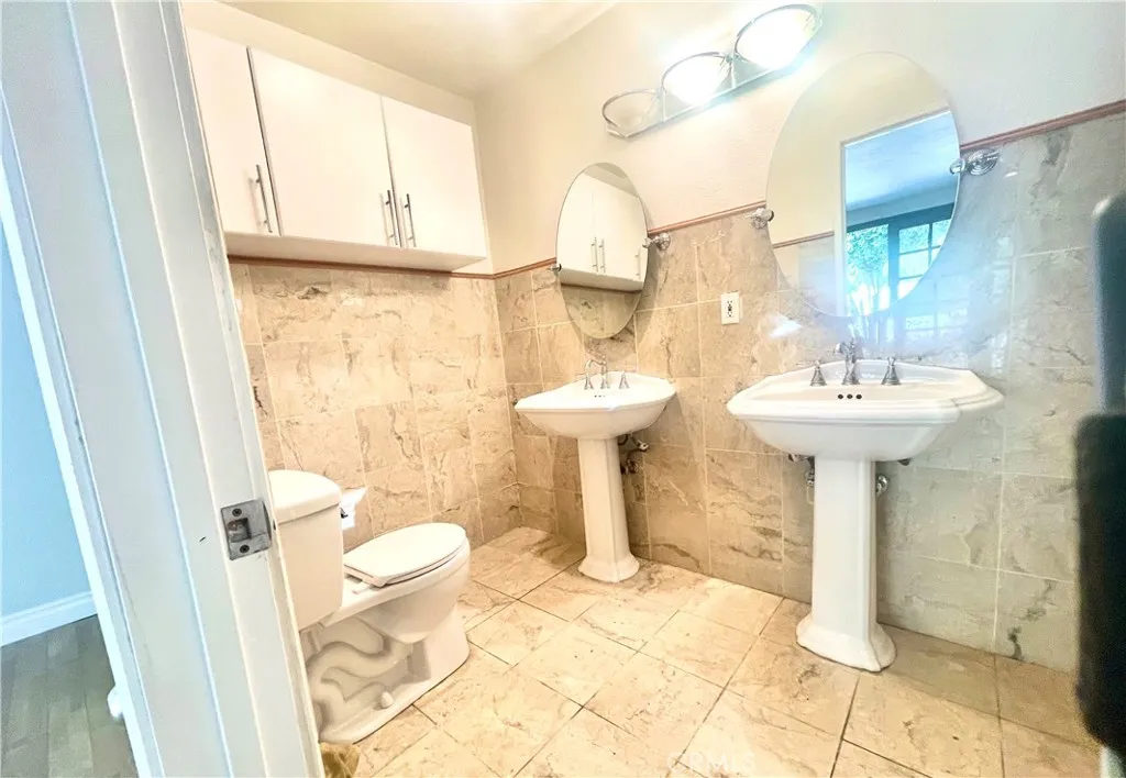 Additional image 40 of 5700 Kelvin, Woodland Hills, CA 91367