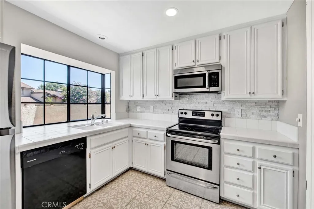 Additional image 19 of 14 Evening Breeze, Irvine, CA 92603