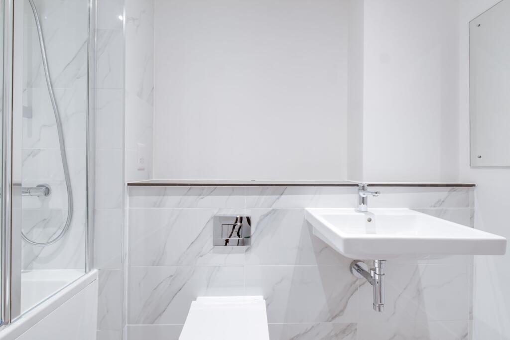 Additional image 10 of The Burj Digbeth, Birmingham B12 0EW