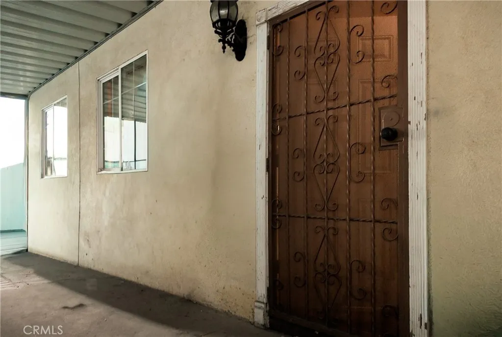 Additional image 44 of 1907 Carmona, Los Angeles, CA 90016