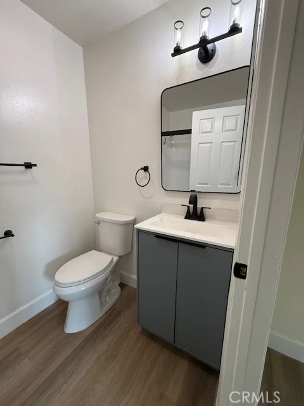 Additional image 7 of 1016 Cabrillo Park Drive Unit H, Santa Ana, CA 92701