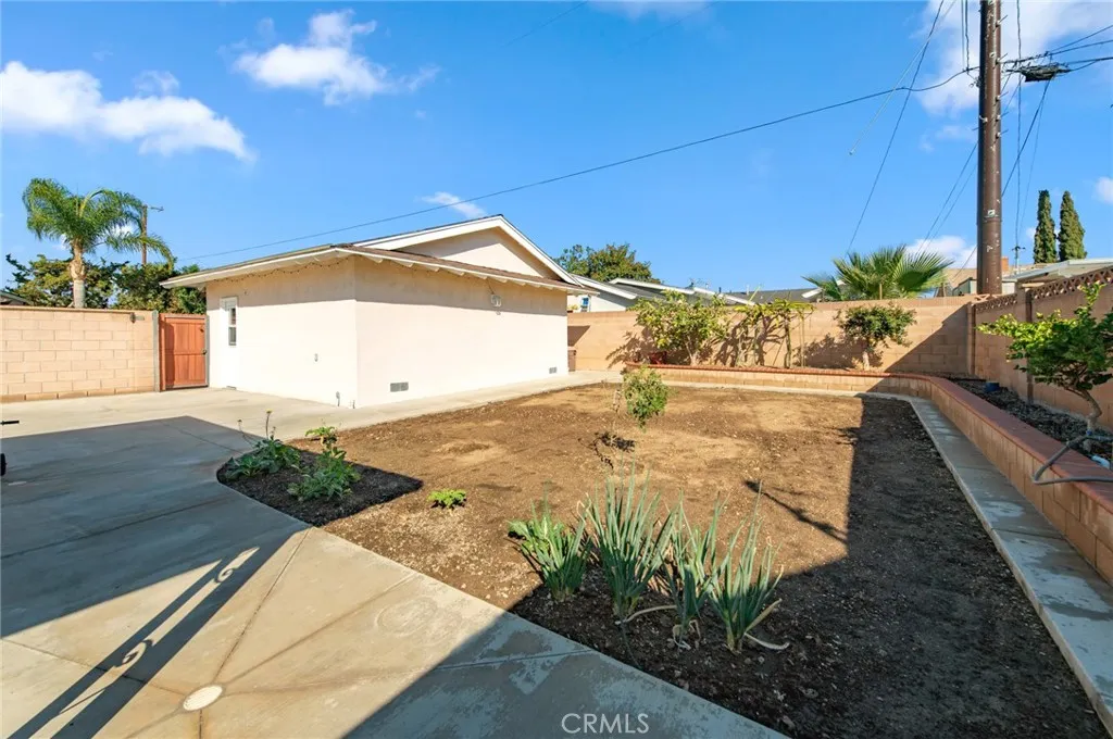 Additional image 19 of 641 N Milford St, Orange, CA 92867