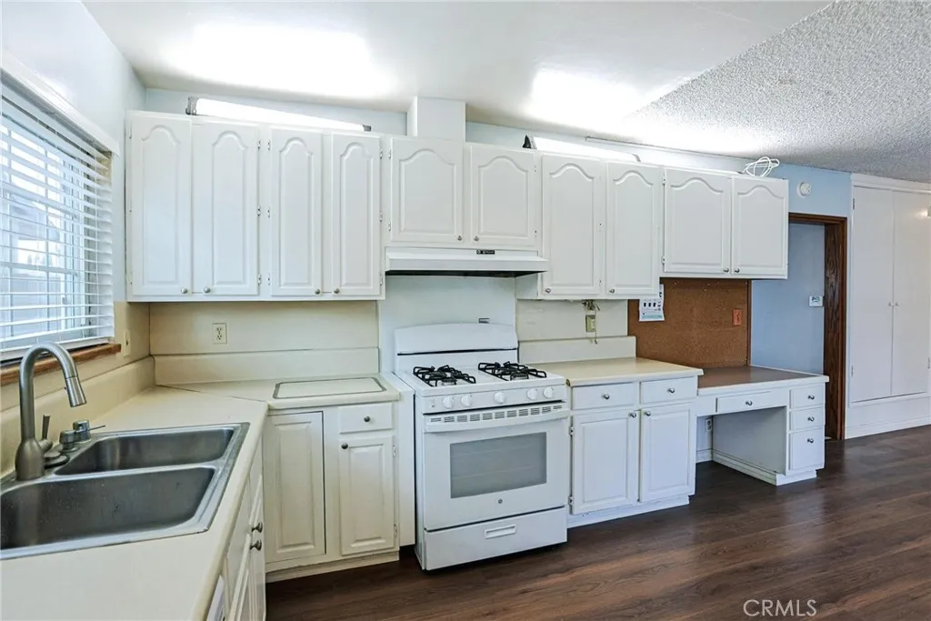 Additional image 66 of 695 N Milford St, Orange, CA 92867