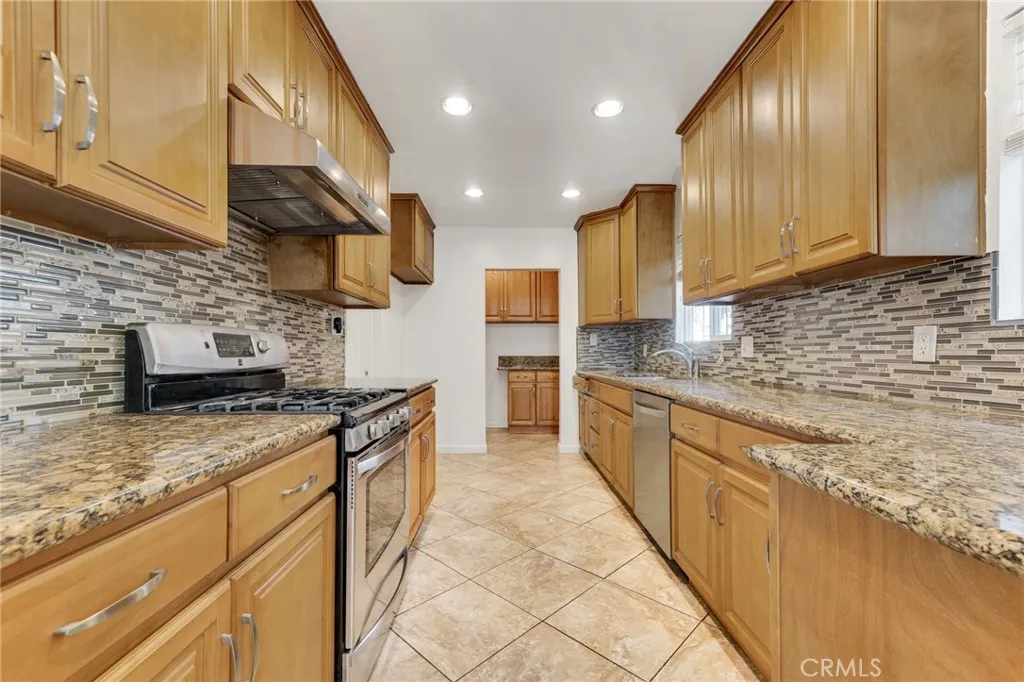 Additional image 37 of 20430 Lanark, Winnetka, CA 91306