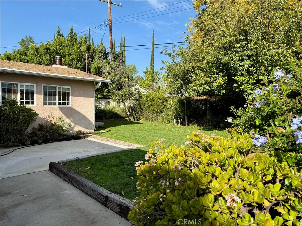 Additional image 24 of 22329 Kittridge St, Woodland Hills, CA 91303