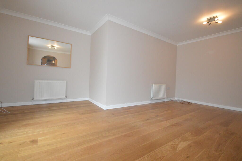 Additional image 5 of Bridge Court, Welwyn Garden City.