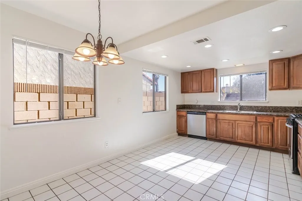 Additional image 43 of 4906 Pacifica Avenue, Palmdale, CA 93552