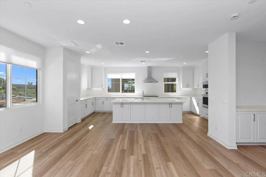 Additional image 16 of 2590 Broom Lane, Carlsbad, CA 92008