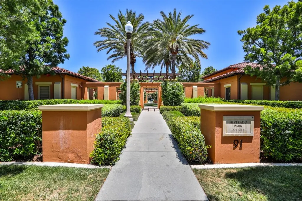 59 Pathway, Irvine, CA 92618
