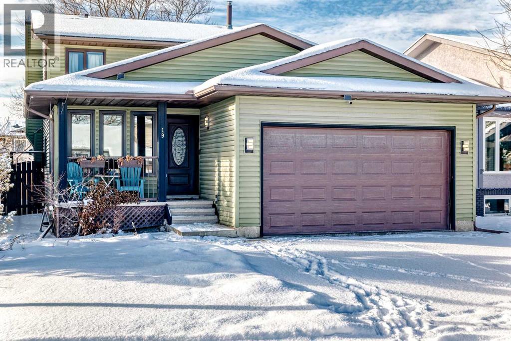 19 Mchugh Place NE|Calgary, Alberta T2E7R4