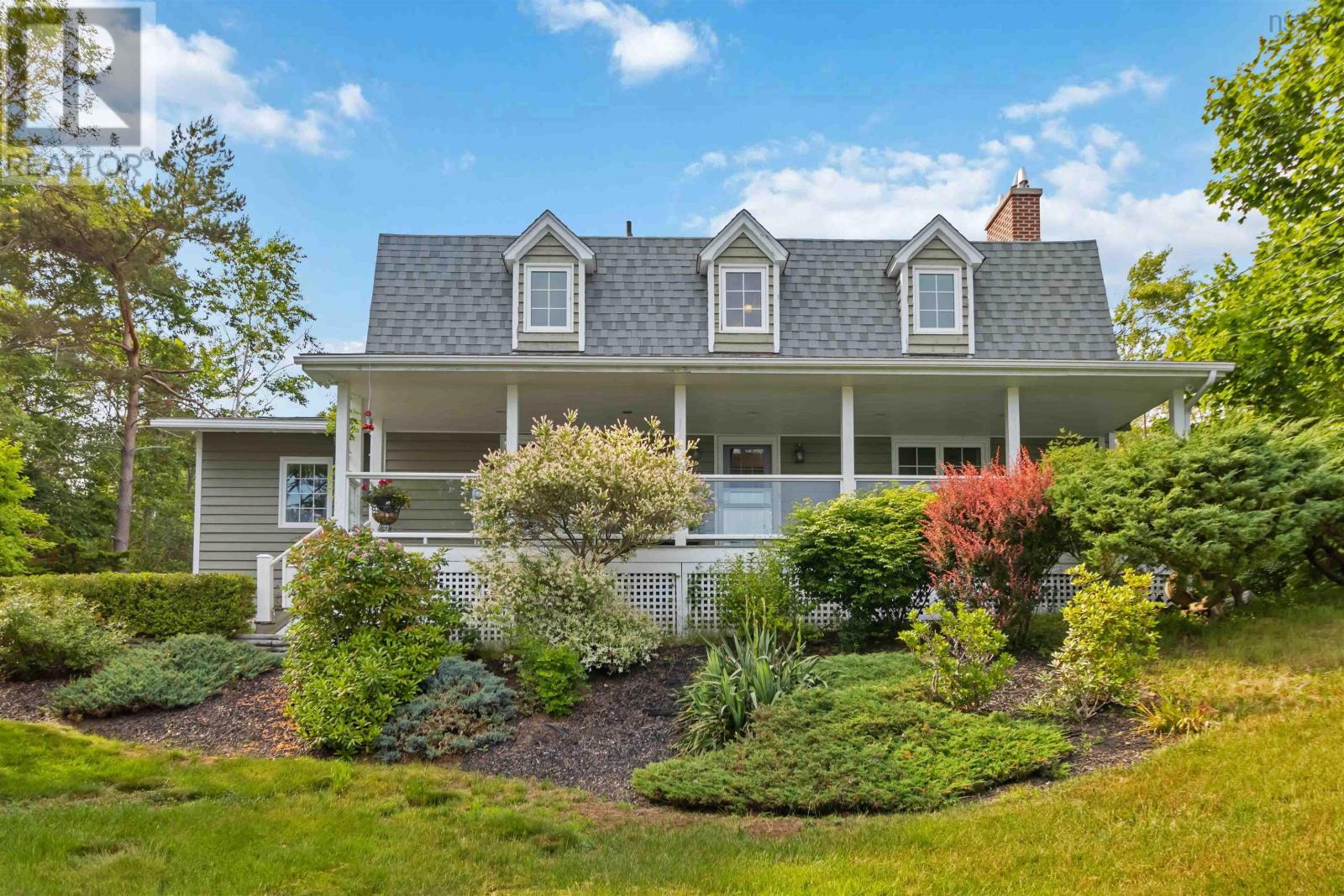 11 Keefe Road|Halifax, Nova Scotia B3P2J1