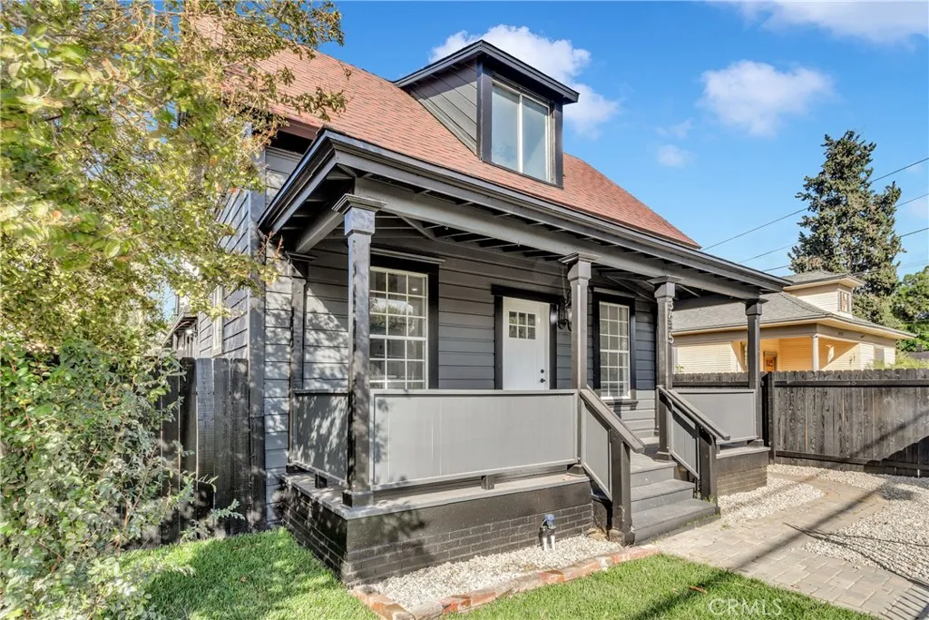 Additional image 3 of 3635 Locust Street, Riverside, CA 92501