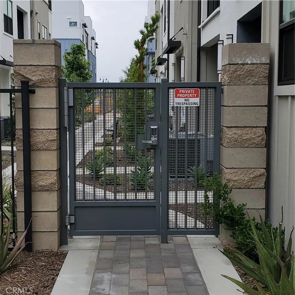 Additional image 28 of 944 N Divino Privado, Ontario, CA 91764