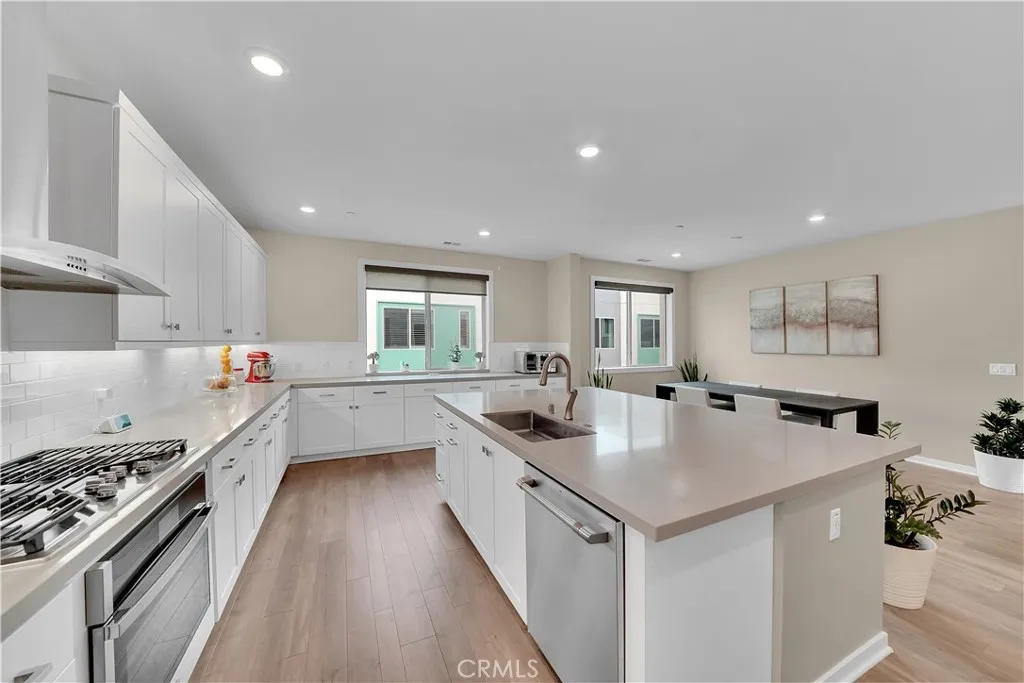 Additional image 35 of 203 Bowery, Irvine, CA 92612