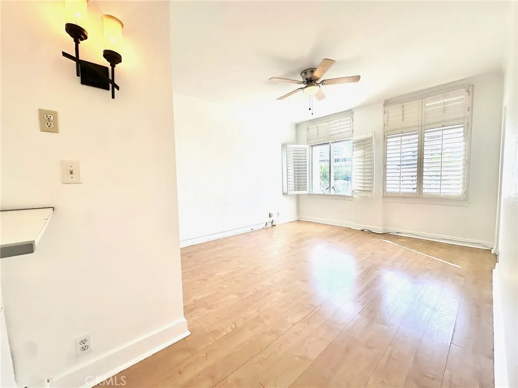 Additional image 17 of 140 Linden Avenue Unit 316, Long Beach, CA 90802