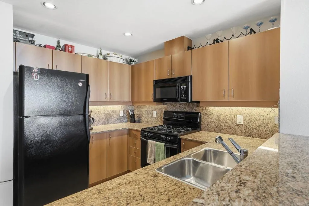 Additional image 64 of 300 W Beech Street Unit 1706, San Diego, CA 92101